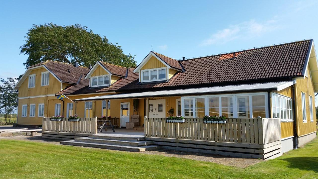 Bjoerkaengs Vandrarhem Tvååker Exterior foto